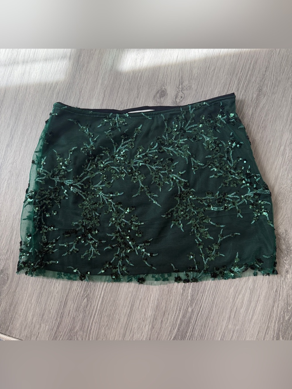 Reformation Mini Skirt Size 2 Green Sequins